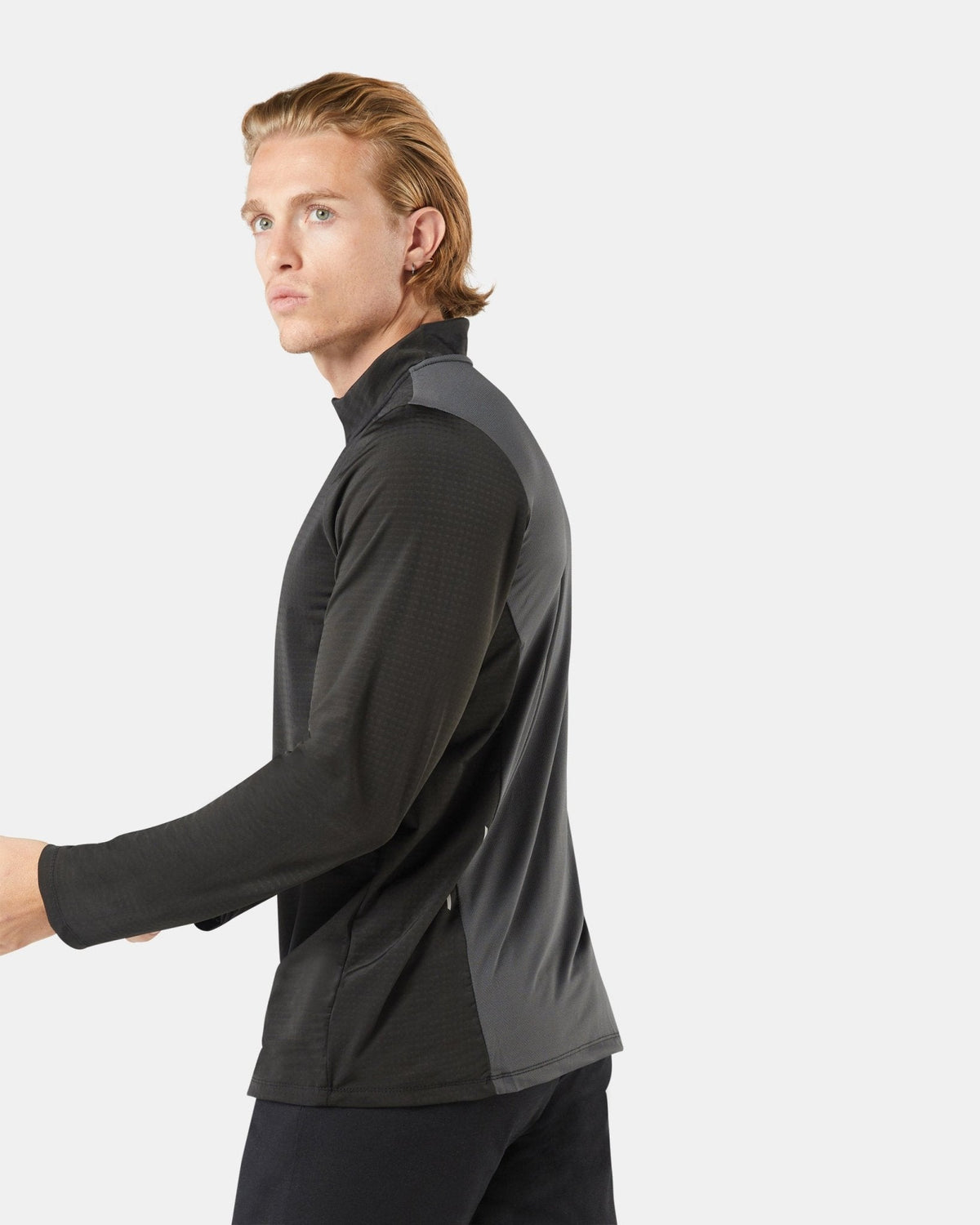 BAD PERFORMANCE™ ADVANCED AIRFLOW MOISTURE-WICKING UPF50+ L/S T-SHIRT