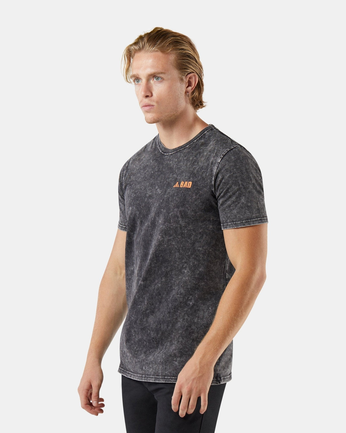 BAD TRADEMARK™ ACID WASH S/S T-SHIRT