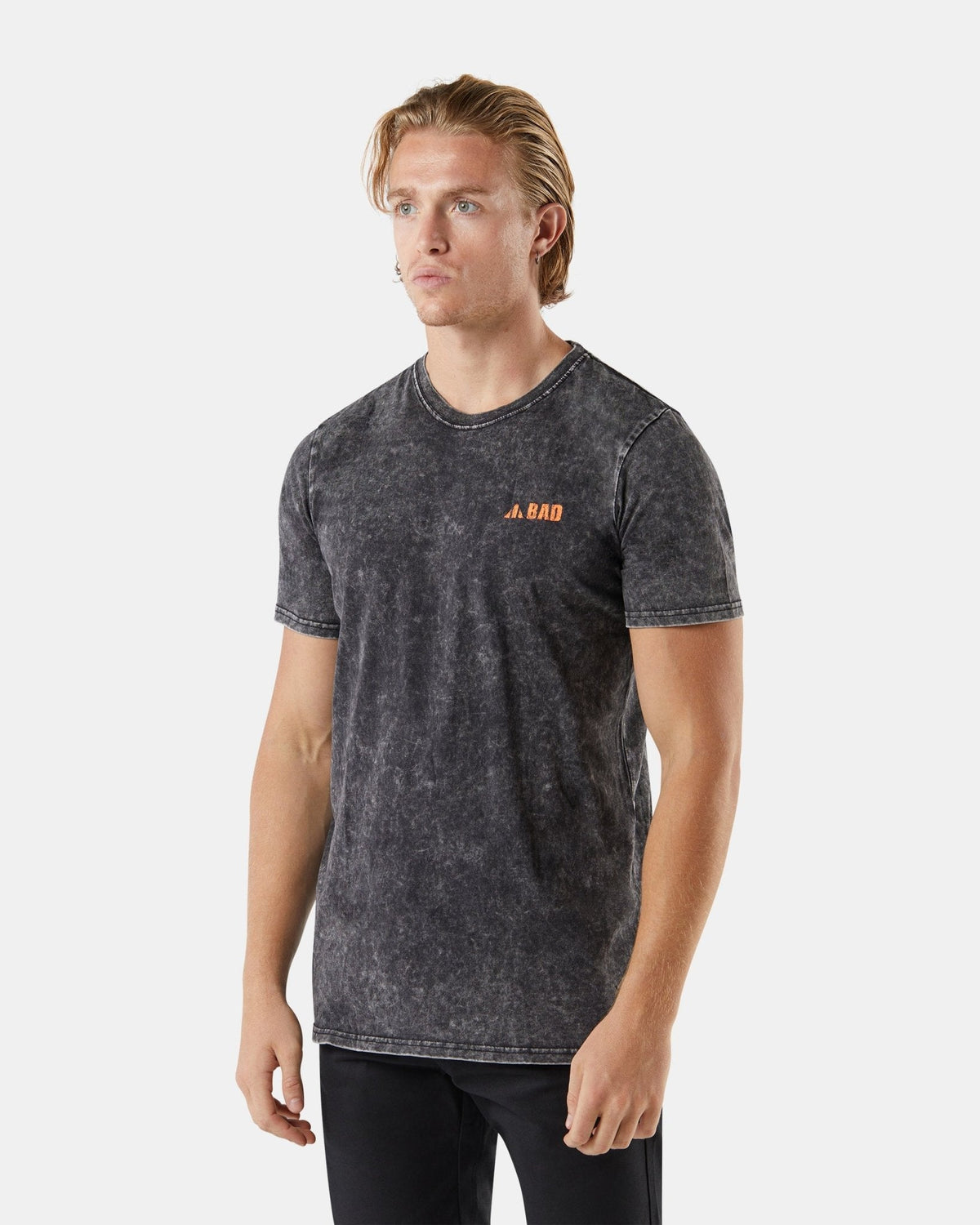 BAD TRADEMARK™ ACID WASH S/S T-SHIRT