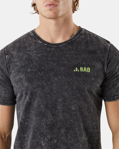 BAD TRADEMARK™ ACID WASH S/S T-SHIRT